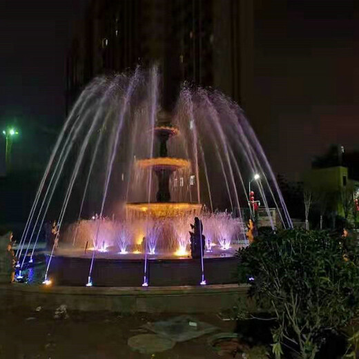 丹阳酒店旱地喷泉打造水景艺术特色