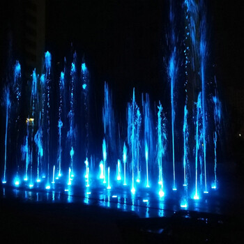 天门广场程控喷泉美化优化室内环境