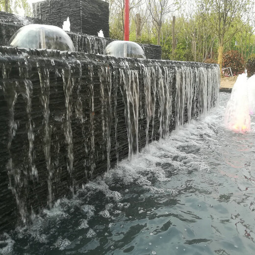 靖安湖面音乐喷泉 声光效配合使用