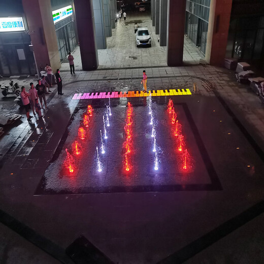 蚌埠酒店聲控噴泉提高當?shù)匦蜗?>
                </div>
                <div   class=