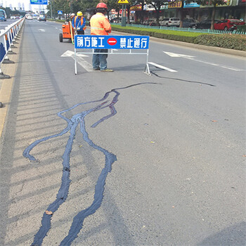 臺州自粘抗裂貼道路防裂貼處理裂縫管用嗎道路防裂貼