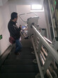 句容市启运机械轨道式爬楼设备斜挂式轮椅电梯升降平台图片