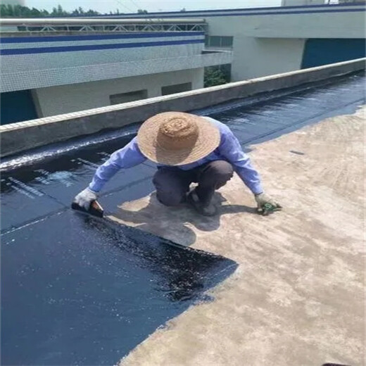 上林县屋顶裂缝防水补漏一般多少钱_广西永固防水工程有公司