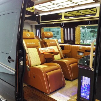 奔馳斯賓特出租企業(yè)接待用車9座商務(wù)車自駕租車