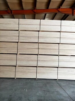 山东德州免熏蒸木方lvl多层板出口包装材出口木箱材料