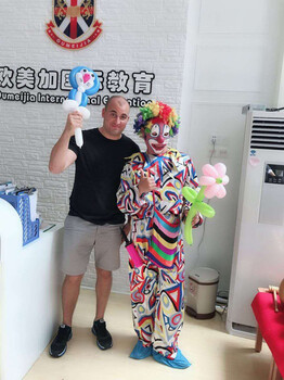 兒童生日派對(duì)小丑表演可上門表演喲