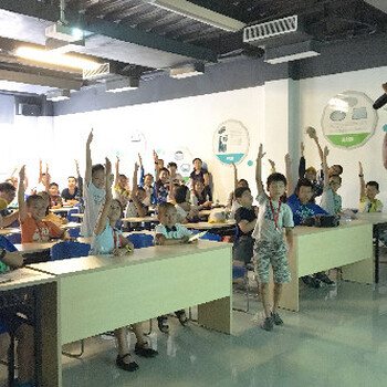 太陽能機(jī)器人DIY承接深圳太陽能動(dòng)力機(jī)器人