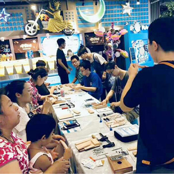 DIY手繪拇指琴承接深圳拇指琴DIY親子活動(dòng)