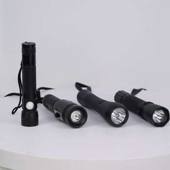 ZL8101LED防爆手電-3W強(qiáng)光防爆手電