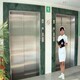 電梯 8