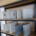 上海廠家供應(yīng)防火硅巖板彩鋼硅巖夾芯板機(jī)制硅巖凈化板