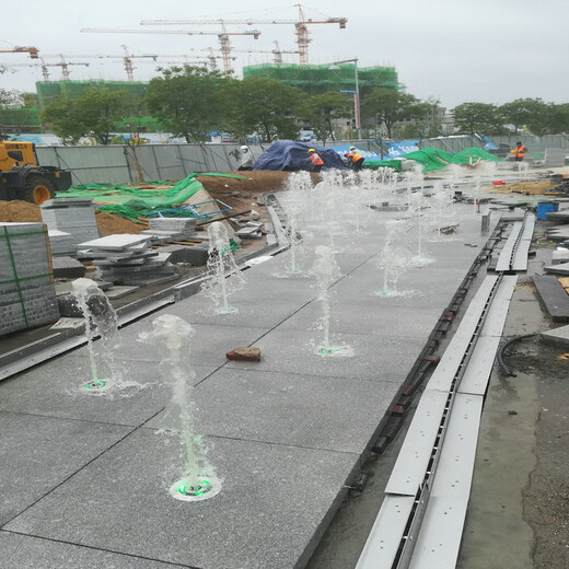 嘉峪關(guān)公園吶喊噴泉施工
