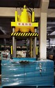 新能源液壓機(jī)_內(nèi)高壓氣缸式油壓機(jī)_新技術(shù)擠壓液壓機(jī)