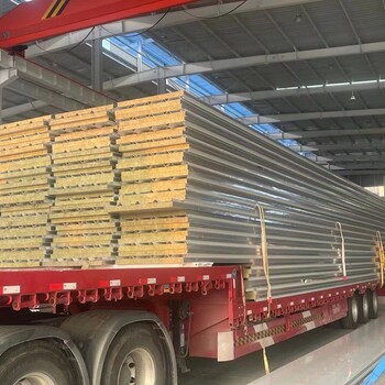 供應(yīng)南通950型巖棉彩鋼瓦楞板防火隔熱巖棉夾芯板