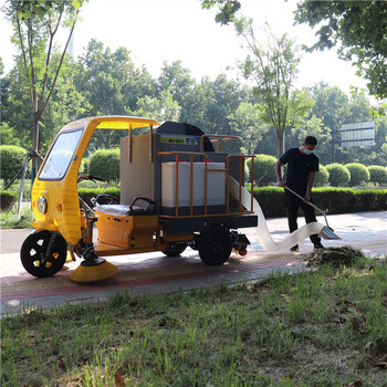 公園街道樹葉收集車電動駕駛式落葉清掃車環衛吸掃一體車