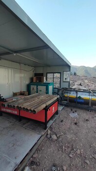 新疆阿克苏中德鼎立气体膨胀矿山开采新工艺