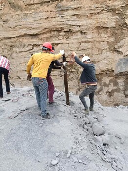 河南省三门峡市二氧化碳爆破矿山开采气体爆破
