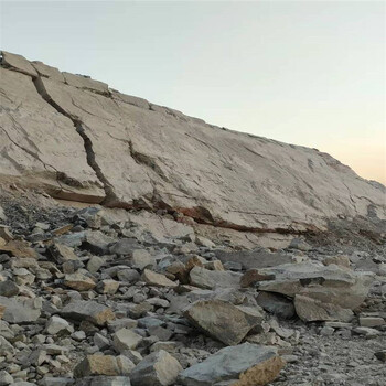 湖北省随州市二氧化碳爆破采石场代替放炮