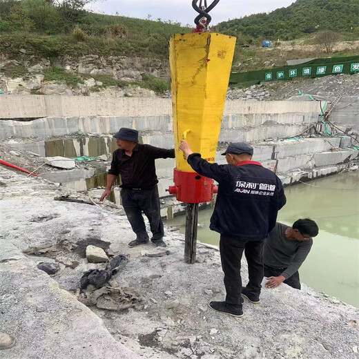 浙江台州液压劈裂棒设备