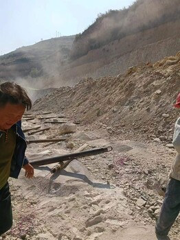陜西西安二氧化碳爆破修路爆破設(shè)備