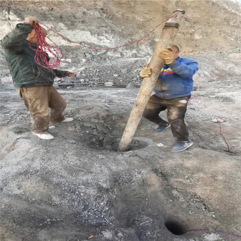 内蒙古自治鄂尔多斯大型劈石机结构原理及用途