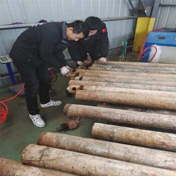四川泸州大型劈裂棒岩石劈裂器全国发货