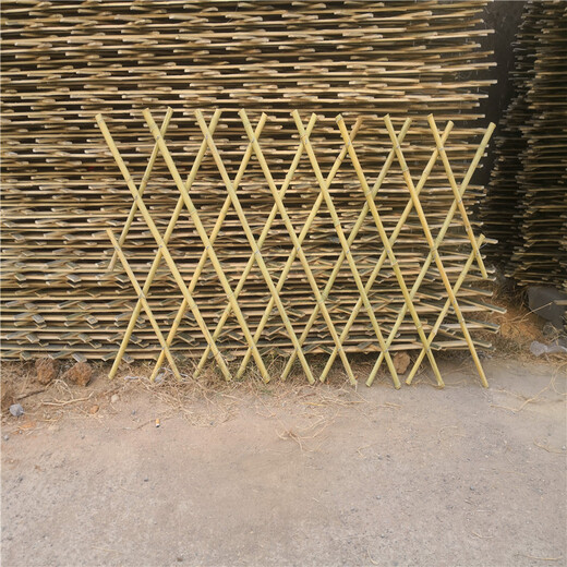 青岛装饰护栏碳化庭院木栅栏竹篱笆竹子护栏