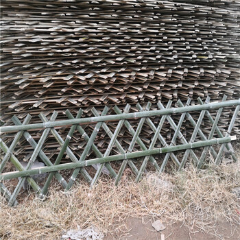葫芦岛南票区院子栅栏实木碳化木栅栏竹篱笆竹子护栏