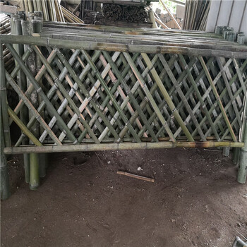 通化围菜园栅栏定制碳化木制防腐木竹篱笆竹子护栏