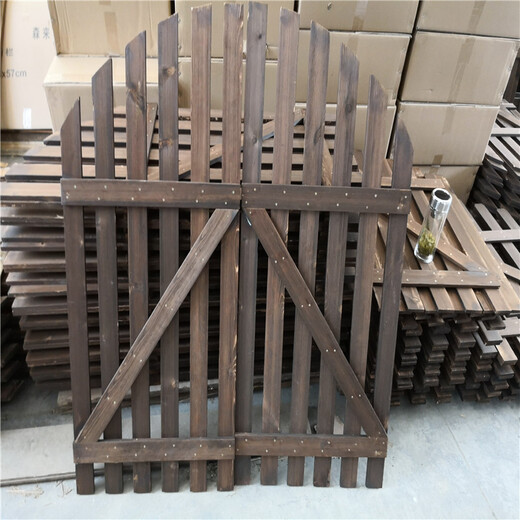 太原碳化竹片防腐木篱笆竹篱笆竹子护栏