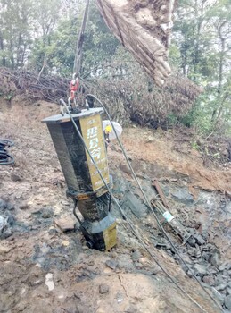 矿用采石场破除坚硬岩石开采岩石分裂机