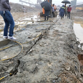 矿山石头钻裂岩石分裂机