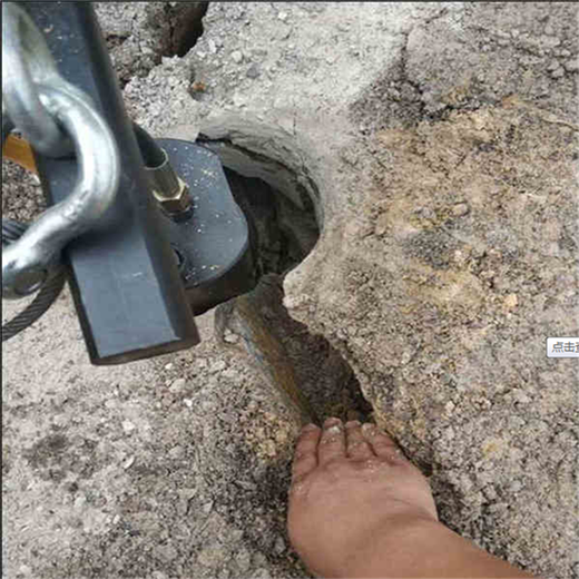 江蘇鹽城液壓劈裂機(jī)設(shè)備廠家