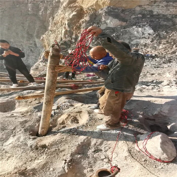 內(nèi)蒙古巴彥倬爾新型爆破科技氣體爆破