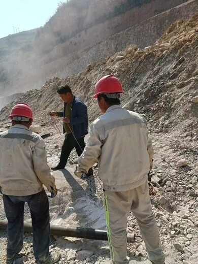 新疆石河子矿山隧道气体爆破设备教学