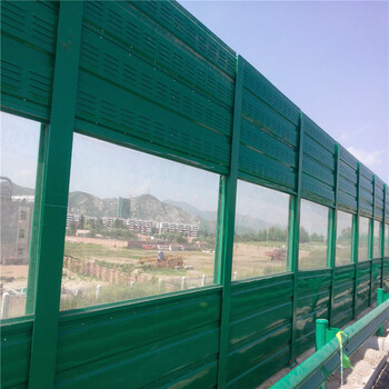 海北聲屏障廠家生產(chǎn)高架橋隔音屏障機(jī)器隔音板高速公路鐵路聲屏障