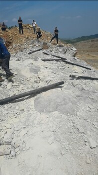 四川資陽中德鼎立氣體爆破石料廠