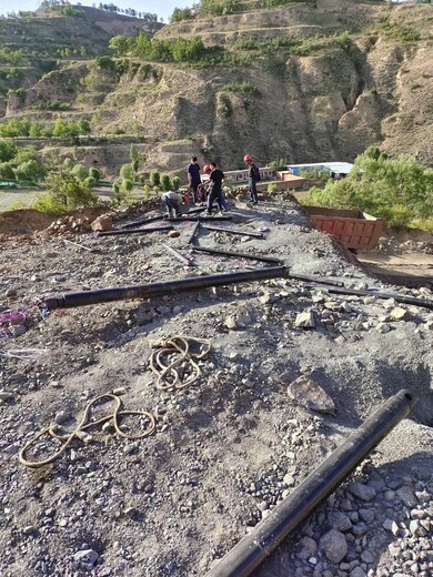 新疆烏魯木齊中德鼎立氣體爆破自己就可以操作