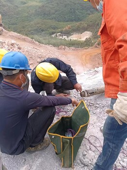 吉林白山二氧化碳?xì)怏w爆破隧道爆破設(shè)備