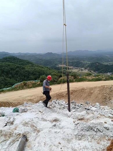 江蘇南京中德鼎立氣體爆破可以代替炸藥設(shè)