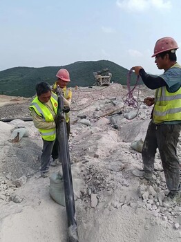 甘肅金昌氣體靜態爆破技術現場培訓