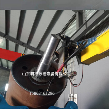 河北保定筒體罐體滾輪架5噸10噸20噸托輪架變頻調(diào)速無線遙控