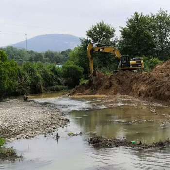 江蘇鹽城河道底泥改良劑湖泊黑臭水體底質(zhì)改良修復(fù)工程