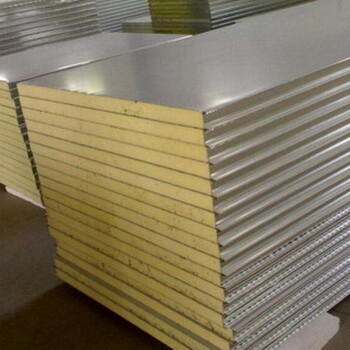 钢结构厂房的围护系统使用聚氨酯彩钢夹芯板的优势