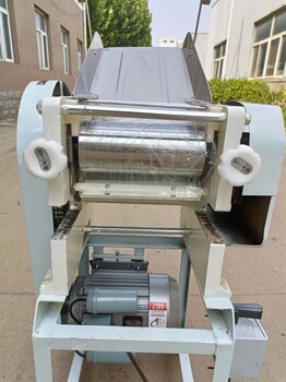 香河MT40壓面條機香河忠信40型面條機河北香河壓面機壓面皮機