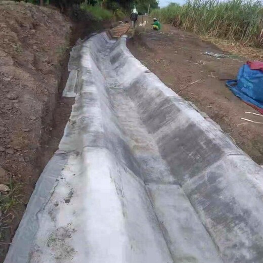 护坡护渠12毫米混凝土水泥毯河道治理边坡厂家