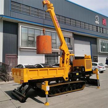 山區(qū)農(nóng)用5噸履帶隨車吊適用水田泥濘路四不像爬山虎車載吊機