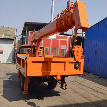 5噸三輪移動(dòng)車(chē)載吊機園林綠化移樹(shù)吊祥運虎三馬子隨車(chē)吊