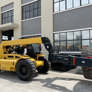 華南重工礦山輪胎抱胎機更換輪胎機械手叉車