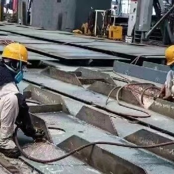 加拿大出国工签要求合同到期退劳务费用木工瓦工钢筋电焊工